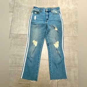 Wild Fable high rise cropped jeans:distressed details & cute pink trim on sides